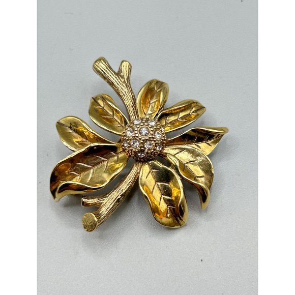 Vintage MONET Golden Flower Brooch Rhinestones Poinsettia Classic Pin Signed - Picture 2 of 7